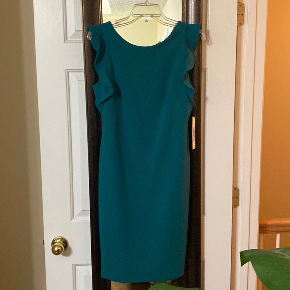 NWT Calvin Klein dress, size 6